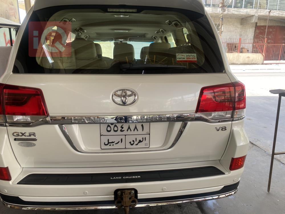 تويوتا لاندكروزر